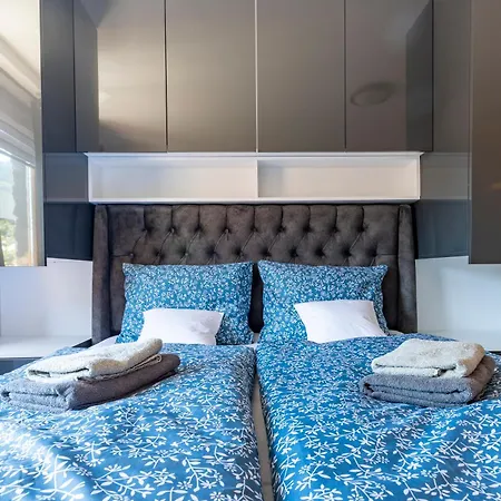 Apartament Modern In Old Town By Cable Car *